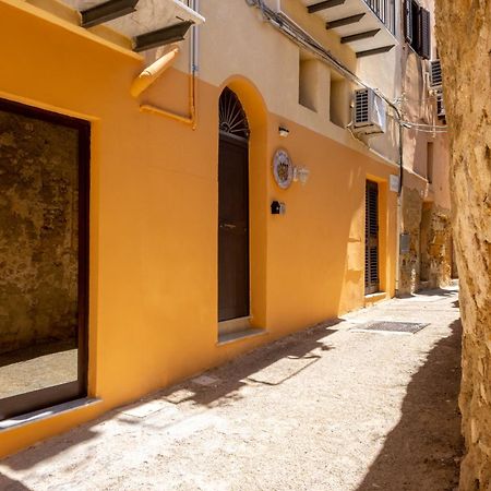 Bed and Breakfast Le Vie Di Girgenti Agrigento Exterior foto