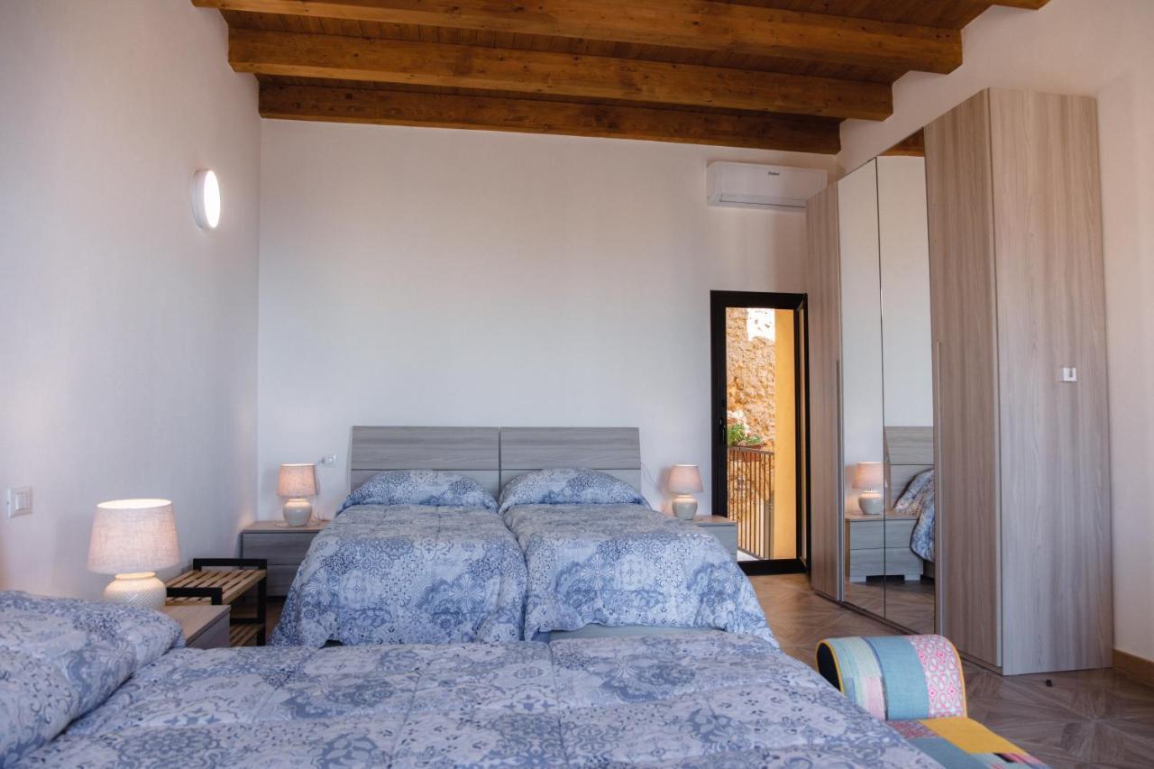 Bed and Breakfast Le Vie Di Girgenti Agrigento Exterior foto
