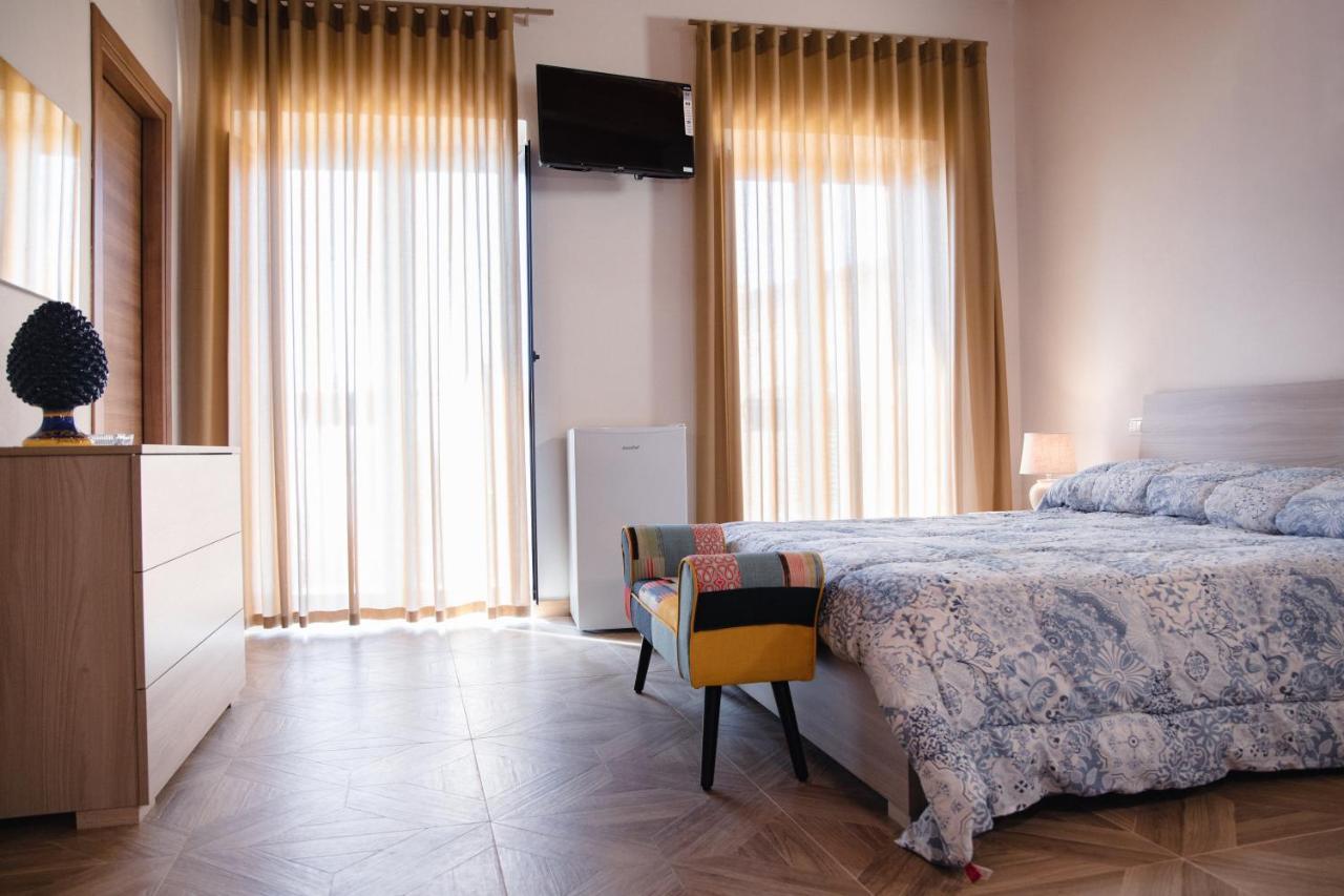 Bed and Breakfast Le Vie Di Girgenti Agrigento Exterior foto