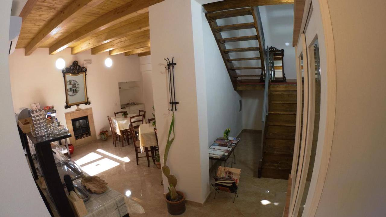 Bed and Breakfast Le Vie Di Girgenti Agrigento Exterior foto