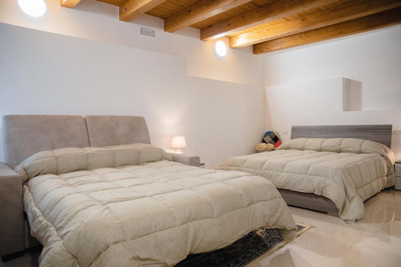 Bed and Breakfast Le Vie Di Girgenti Agrigento Exterior foto