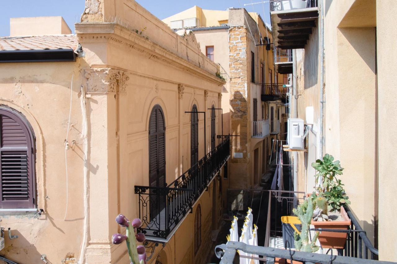 Bed and Breakfast Le Vie Di Girgenti Agrigento Exterior foto