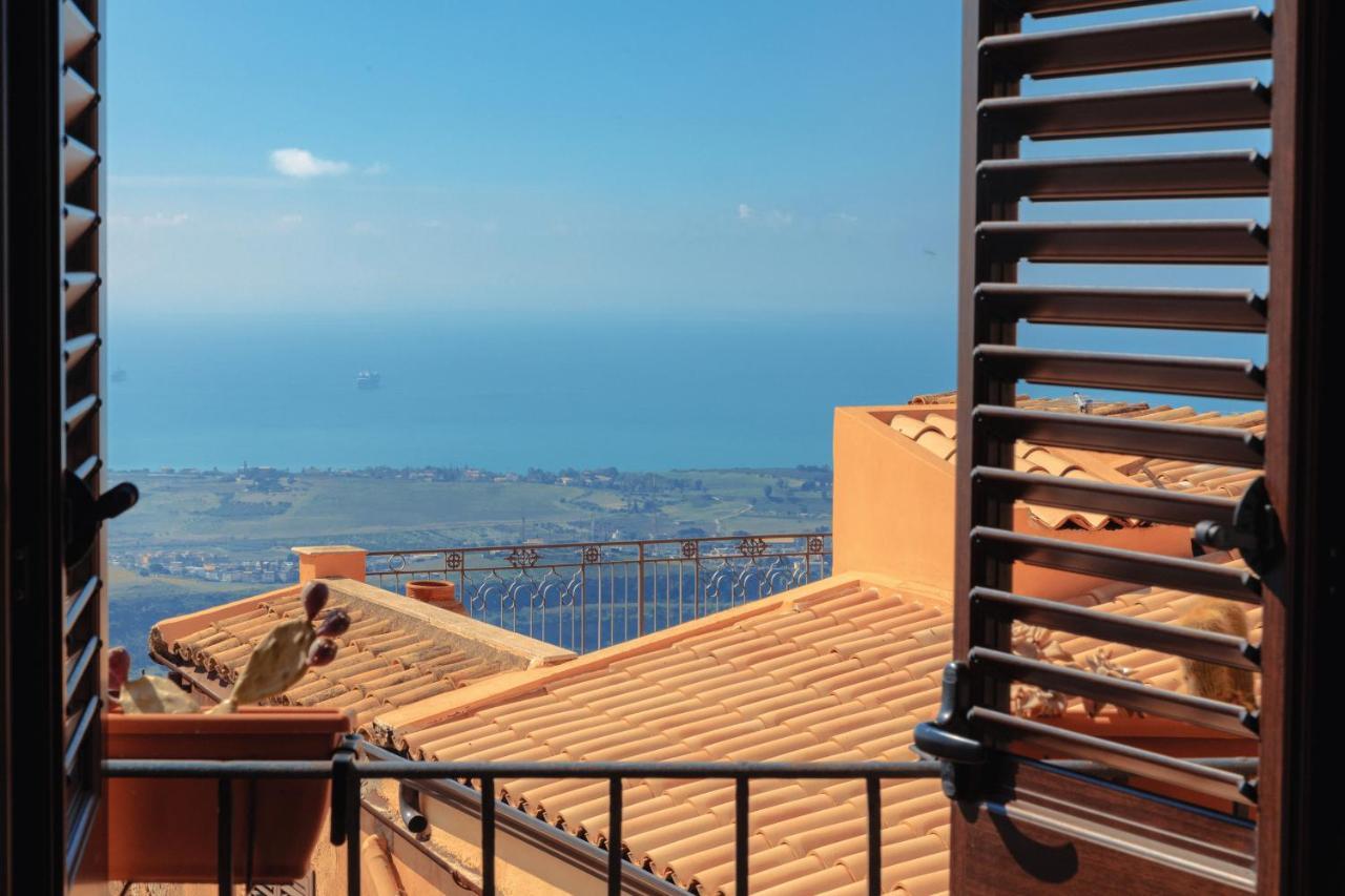Bed and Breakfast Le Vie Di Girgenti Agrigento Exterior foto