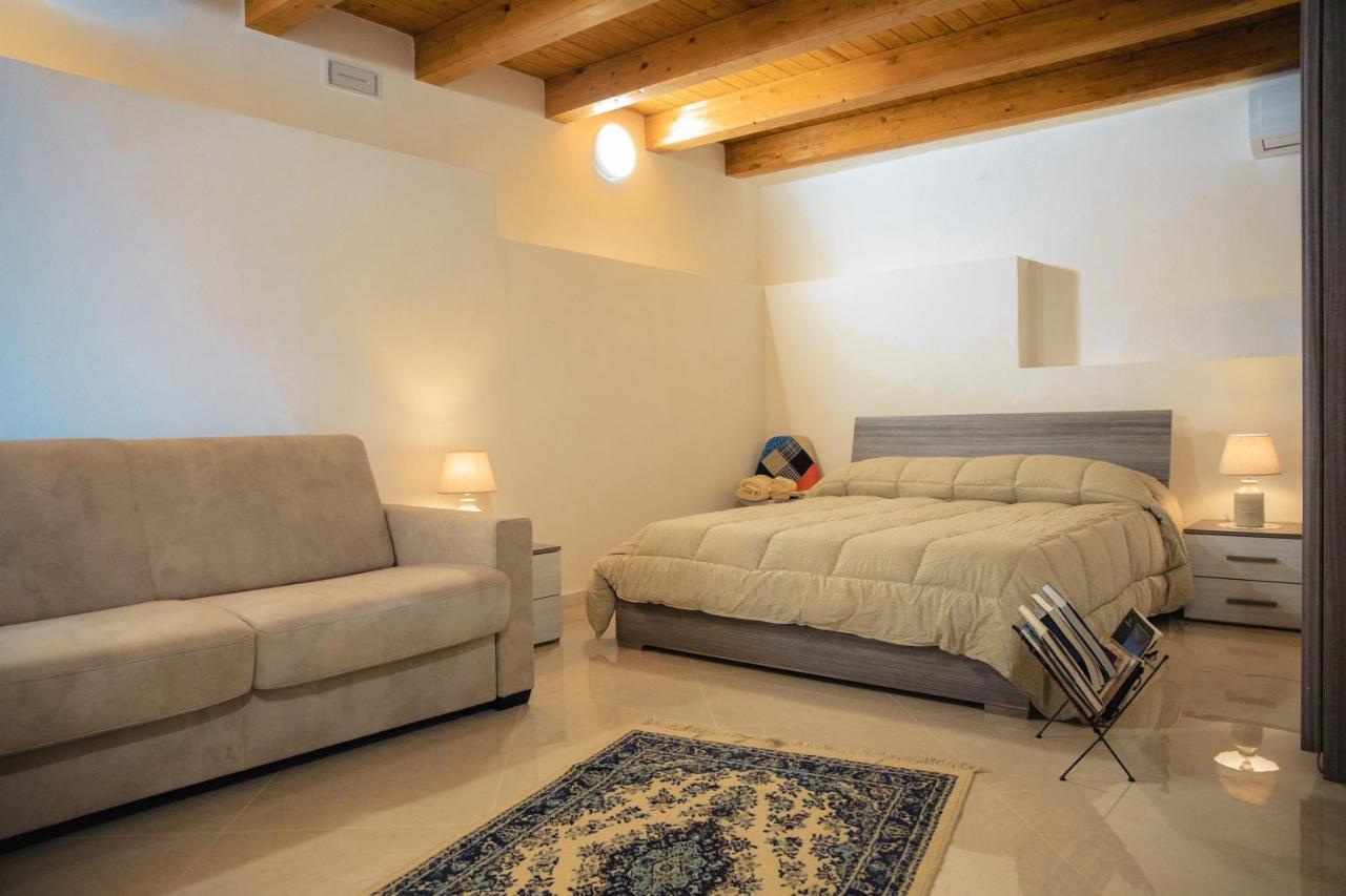 Bed and Breakfast Le Vie Di Girgenti Agrigento Exterior foto