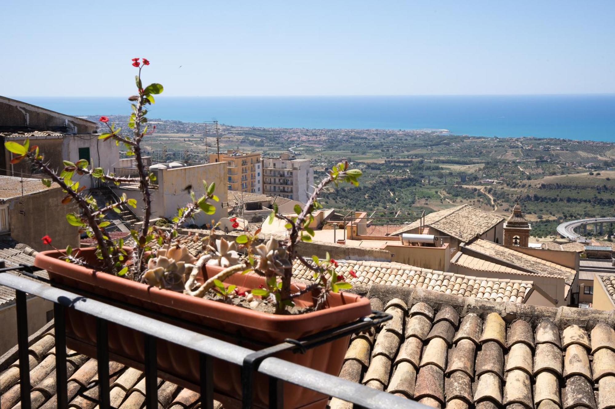 Bed and Breakfast Le Vie Di Girgenti Agrigento Exterior foto