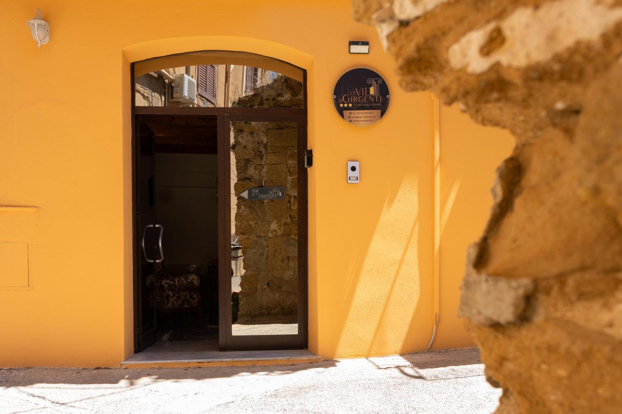 Bed and Breakfast Le Vie Di Girgenti Agrigento Exterior foto